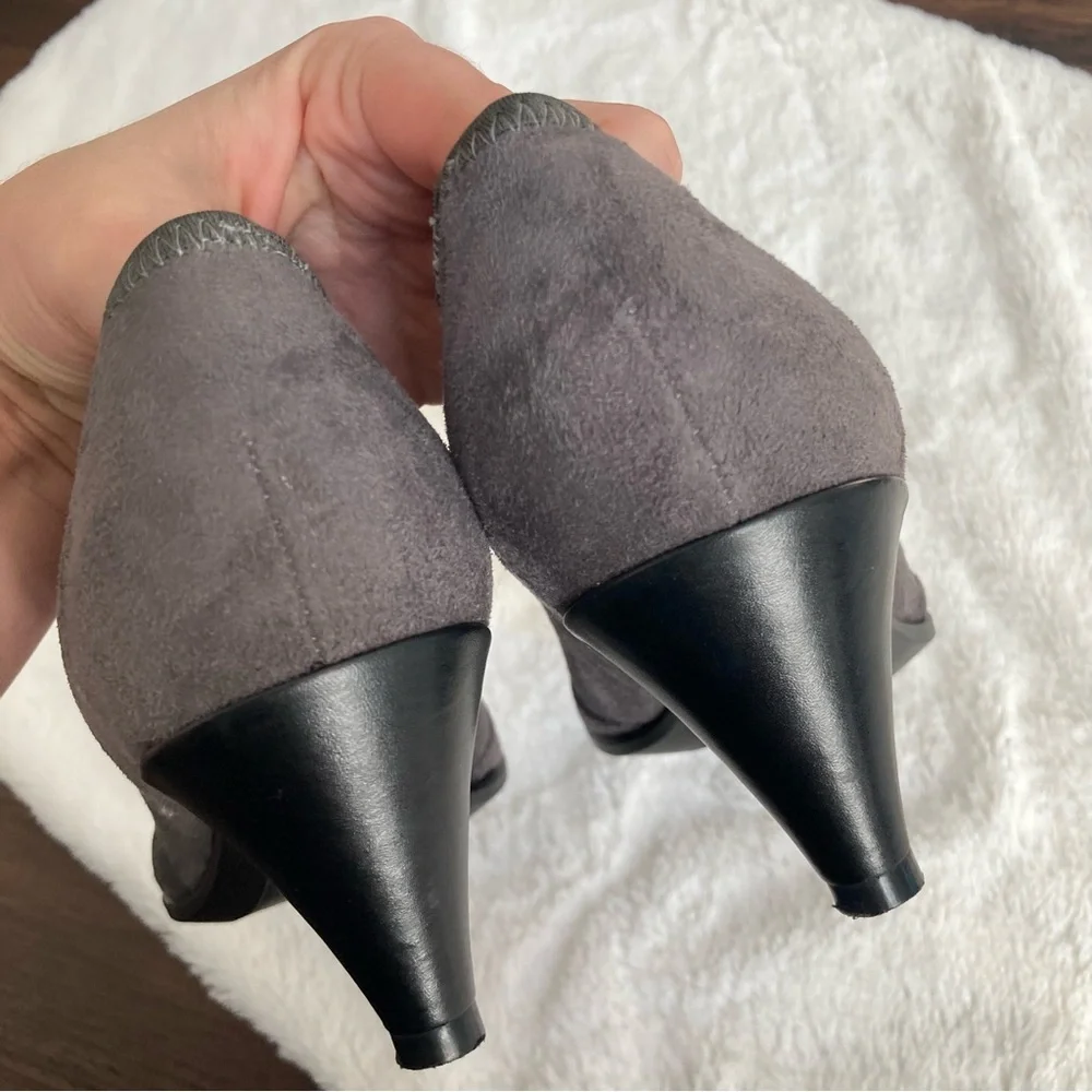 Ecco Danish modern heels ankle boots pointy sleek pull on shoes 40, US 9 - 9.5